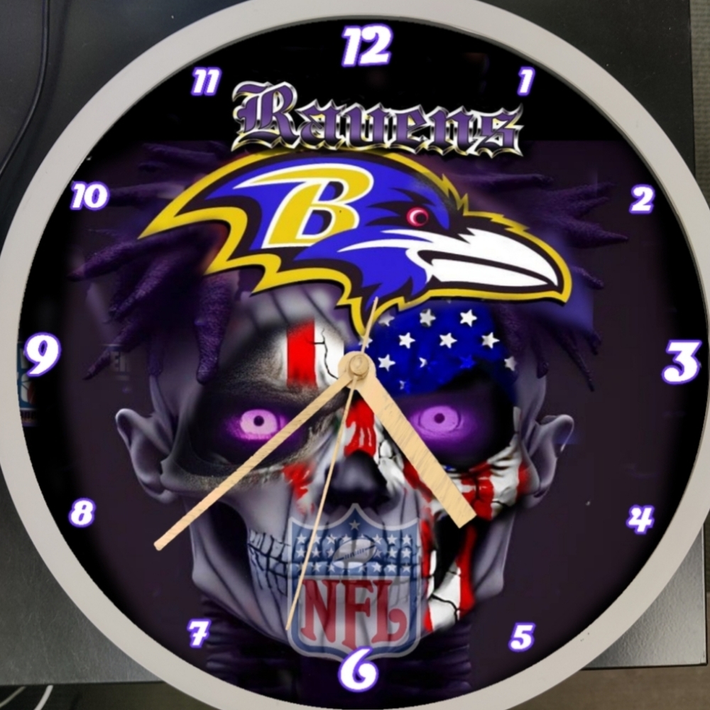 Ravens clock - Picture 2 of 6